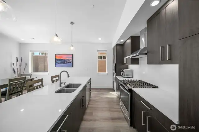 Entertainers Dream Kitchen, Open Concept, Spacious, Views