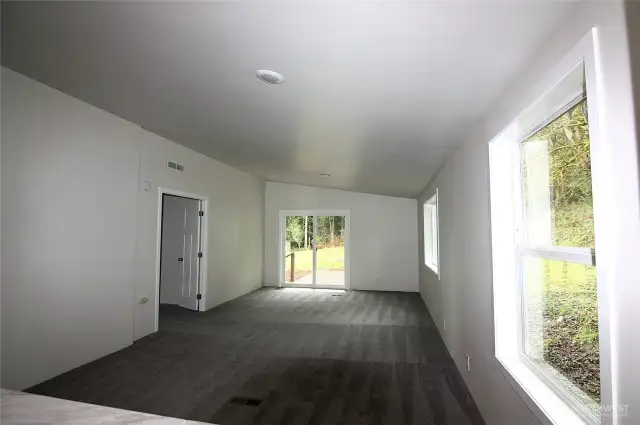 Fam Room