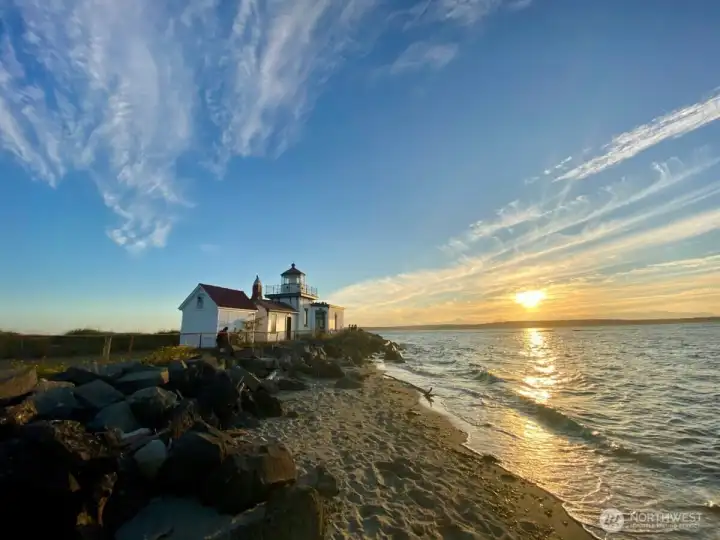 Discovery Park Light House