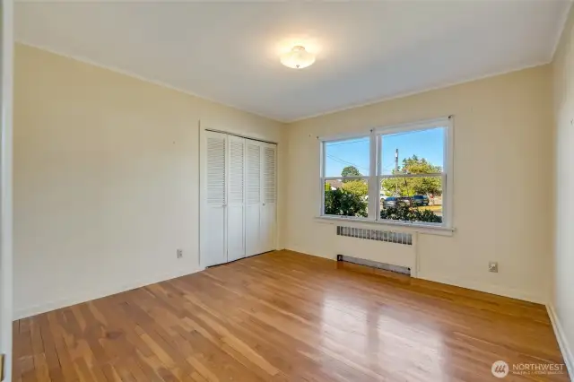 4th bedroom off of main entry with private bathroom.
