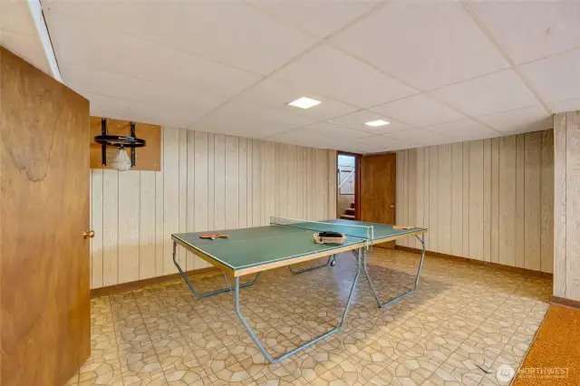 Rec room.