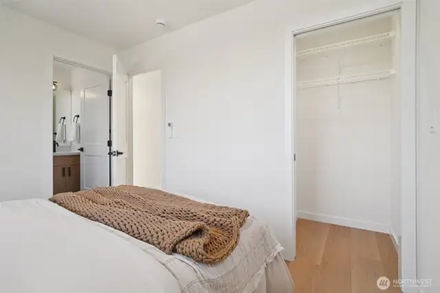 bedroom #1