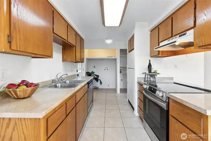 Gally Kitchen