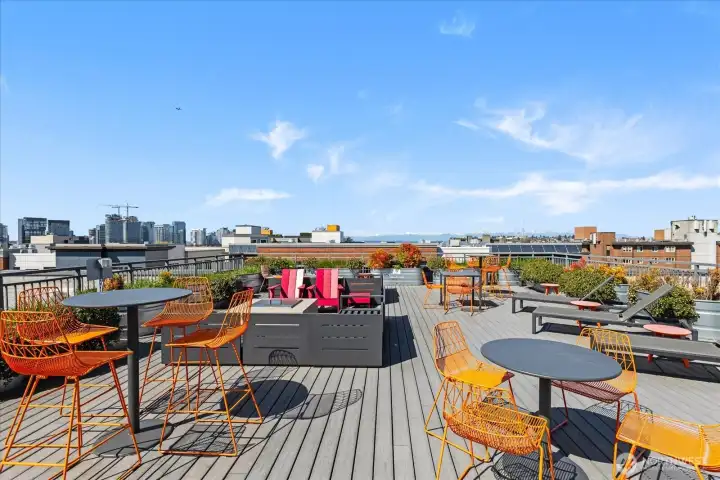 Roof top deck