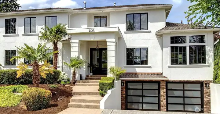 Refined living nestled in the heart of East of Market, Kirkland! Custom built residence for the modern lifestyle! Perfectly located just 4 blocks to Downtown Kirkland and 3 blocks to Peter Kirk Elementary!