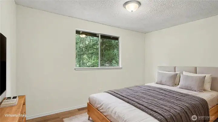 Upstairs guest bedroom. **Virtually Staged**