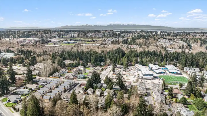 Close to schools, shopping, park n ride, freeways and more!