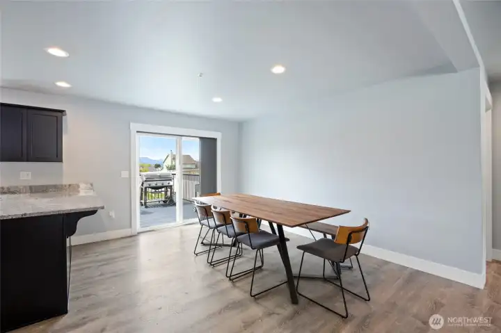 Slider goes out to deck- perfect for BBQing