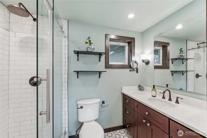 Primary bath