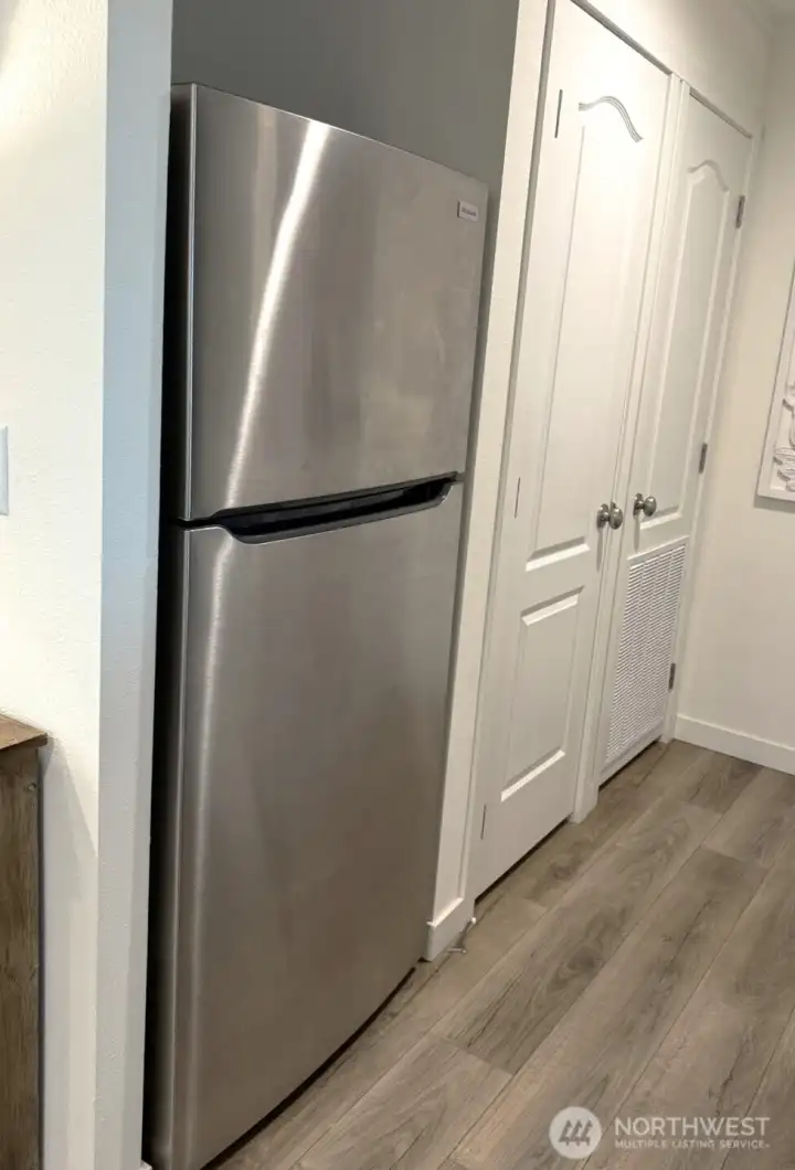 off the kitchen... bonus refrigerator
