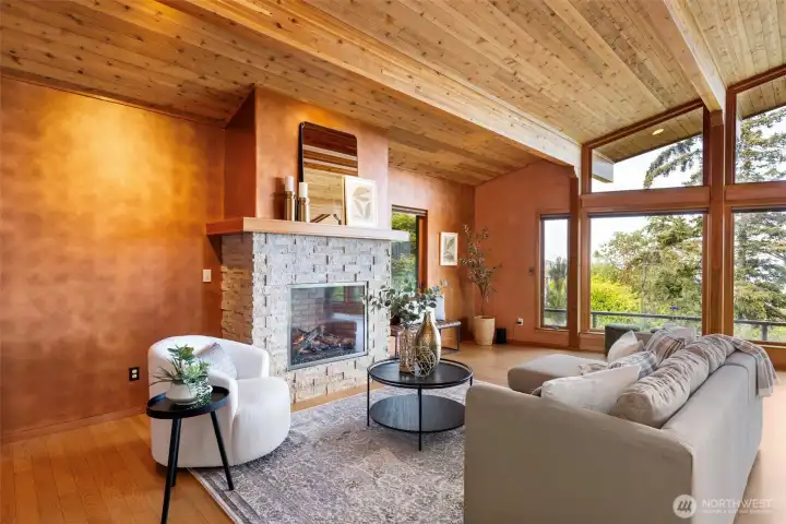 Great room with propane fireplace