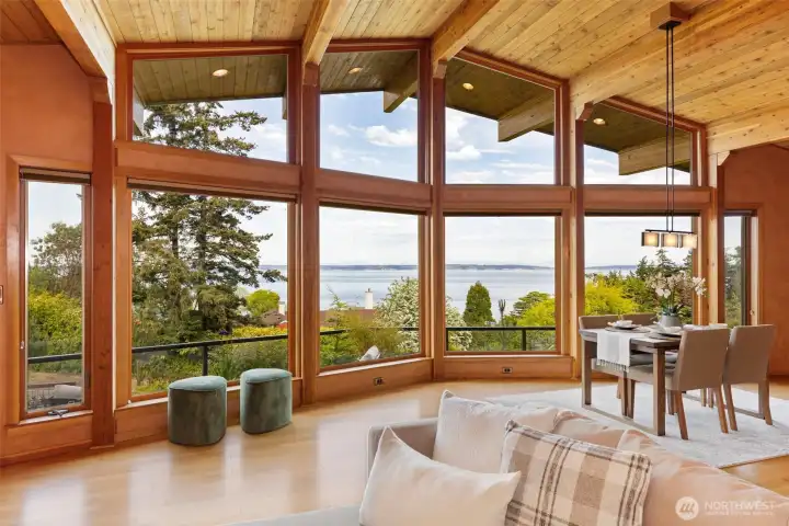 Stunning prow windows