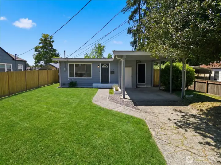 Welcome to 1518 S 49th St in Tacoma, WA