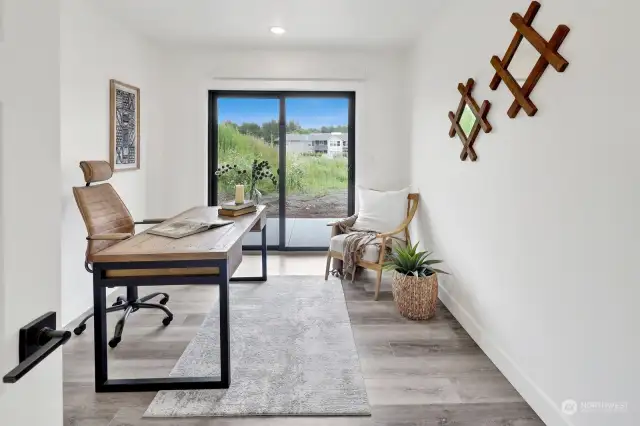 Main floor Bedroom/office