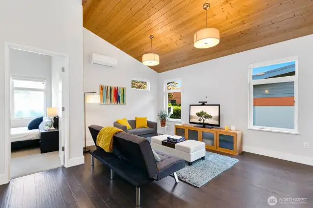 Gorgeous open loft