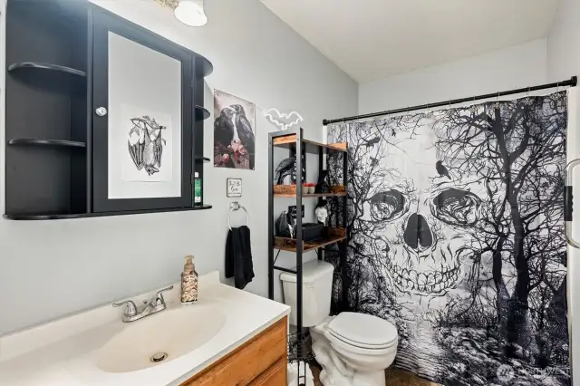 Full Bathroom