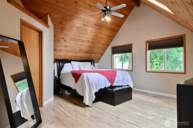 Large Primary bedroom