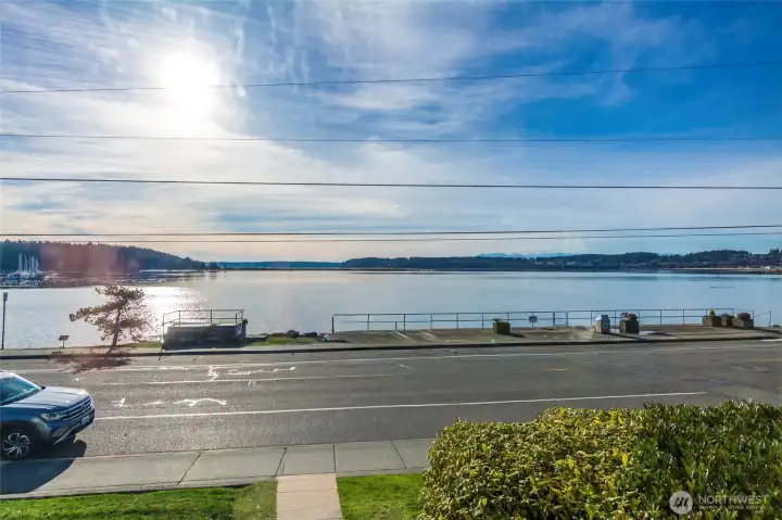 View across street w/access to beach