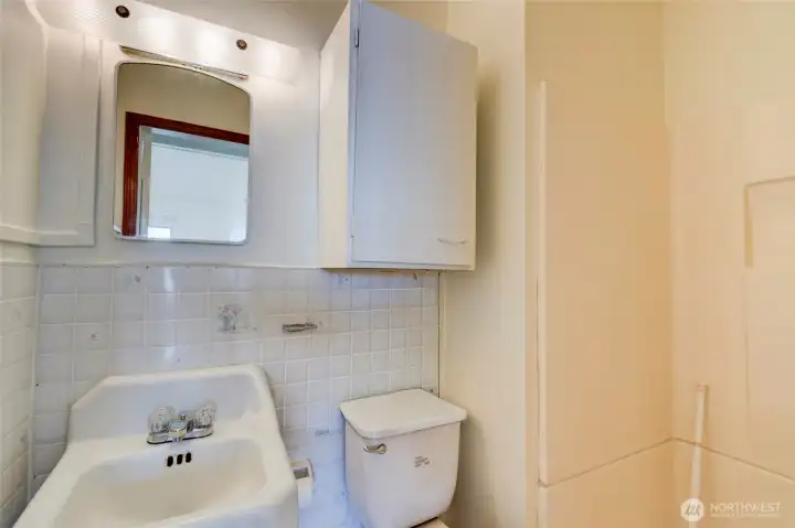 unit 101 bathroom