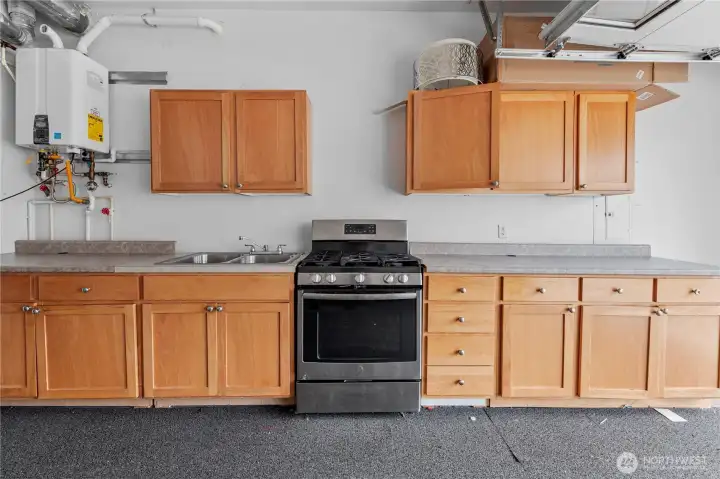 2nd kitchen