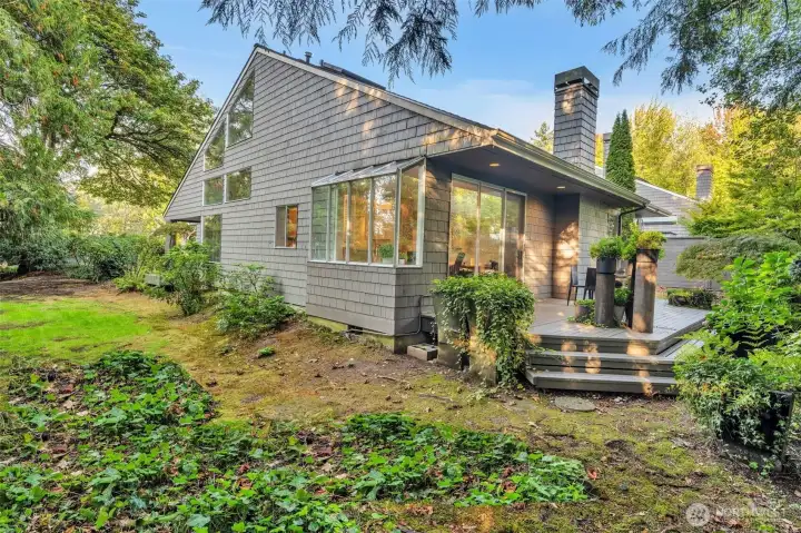 Tucked away on a private cul-de-sac, this Avant Place home is flooded with natural light from a multitude of windows and skylights that illuminate the spaces thru out the day