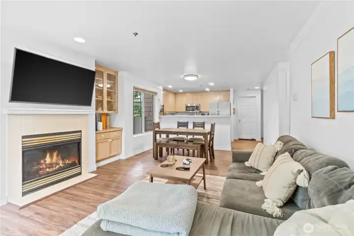 Cozy gas fireplace. Gas in INCLUDED in the HOA monthly dues!! That's rare!