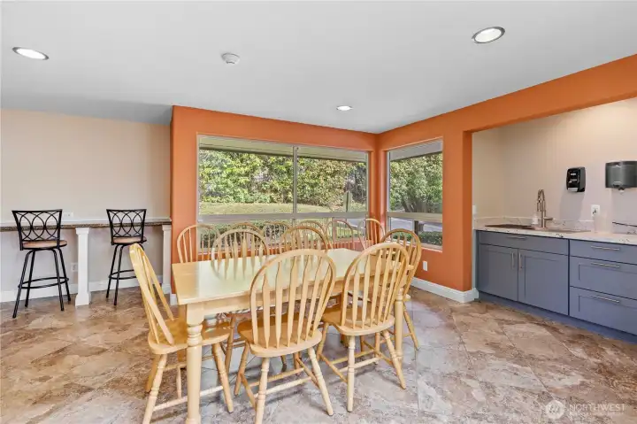 Host fun large gatherings in the community clubhouse equipped with kitchenette