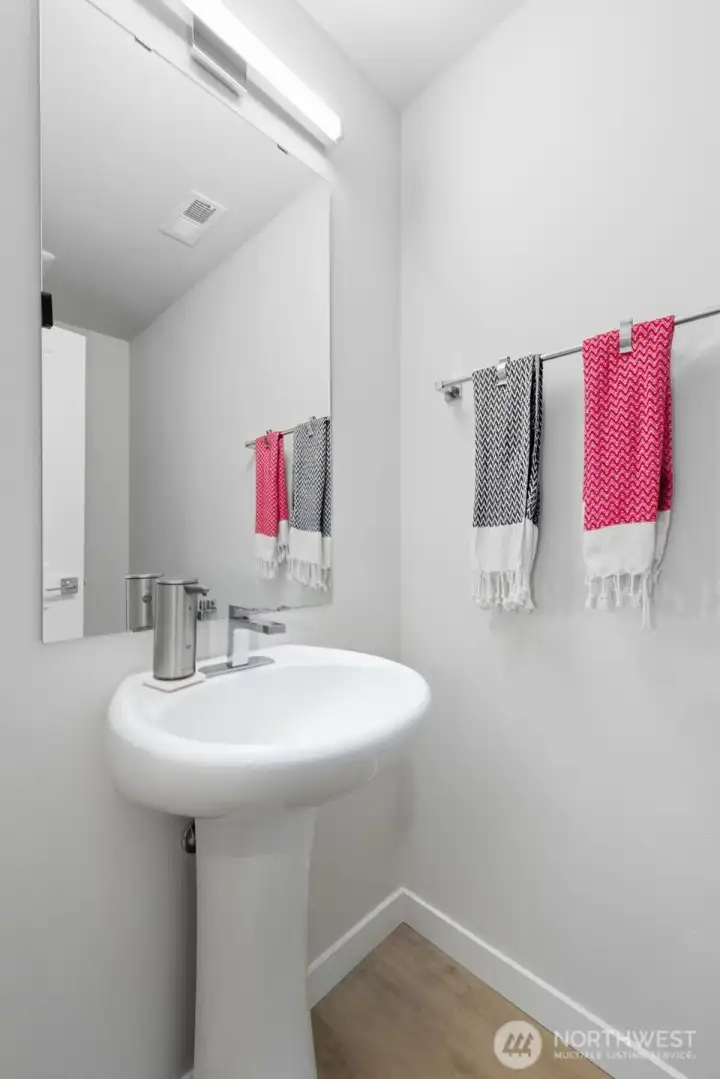 Second level 1/2 bath.