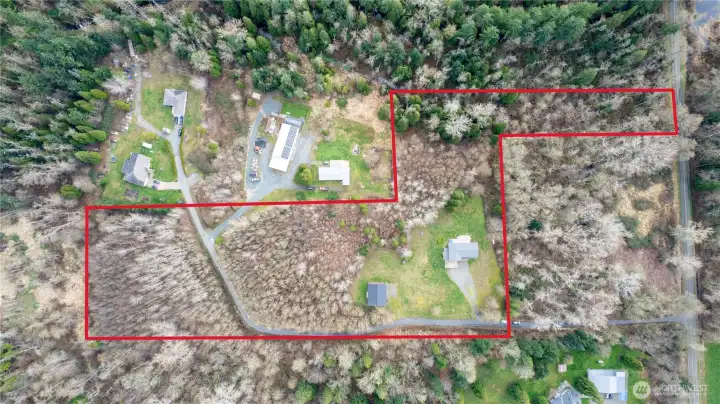 Rough overhead of property with property lines approximated on image.