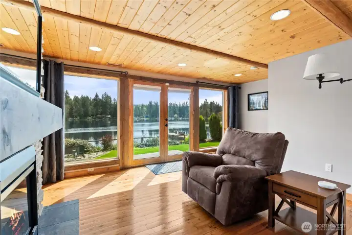 French door leading to backyard