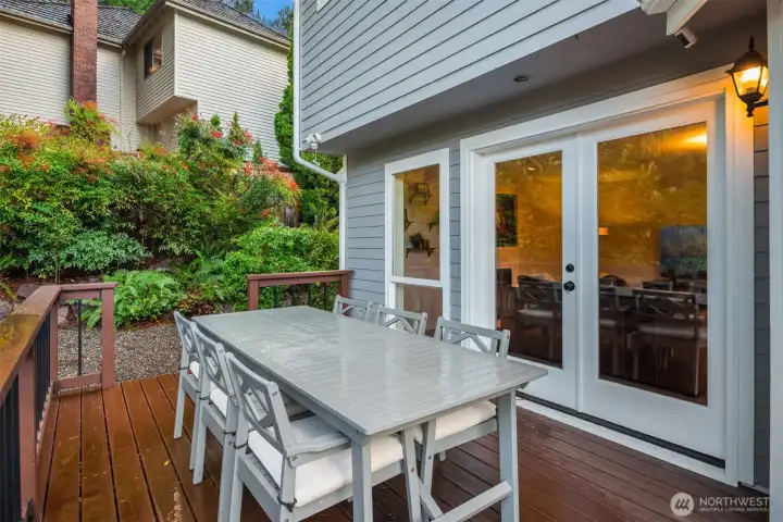 Deck Dining Area Toward Family Room