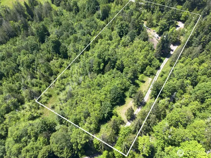 Approximate Lot Lines