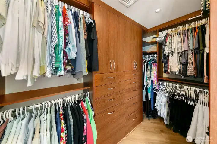 call closet in primary walk in