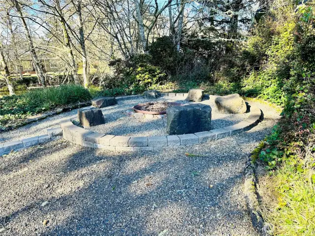 Cozy fire pit for creating memories