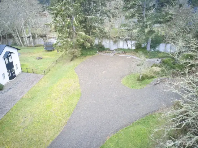 Large double lot on the canal