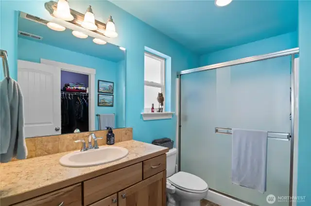 Primary Suite bathroom w/shower.
