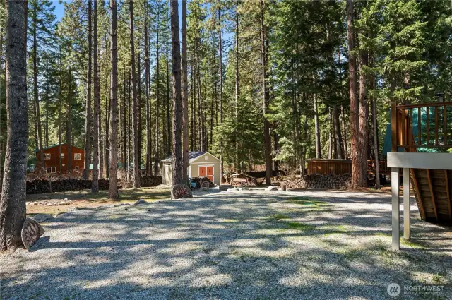 Walking trails right behind the property for easy access and so much fun!