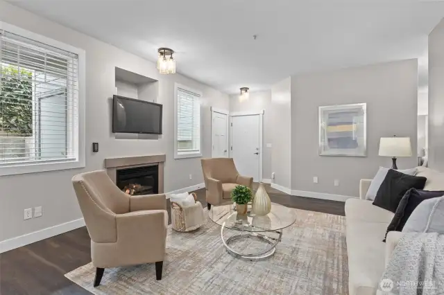 Living Room, Gas Fireplace