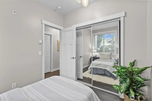 2nd Bedroom