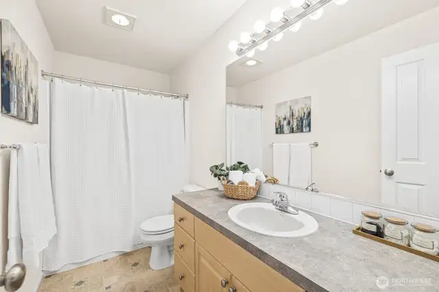 Full bathroom upstairs.