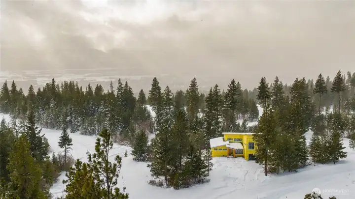 Photos, plans and elevations may be examples representing the community, community  amenities, homes or artist’s renderings that may not accurately represent the actual  condition of a homesite or home as constructed, and may also contain options and  upgrades which are not included in the sale. Trailside Homes reserves the right to make  changes to floor plans, specifications, dimensions, design and elevations without prior  notice. Stated dimensions and square footage, if applicable, are estimated and should  not be used as representations of the home’s actual size.