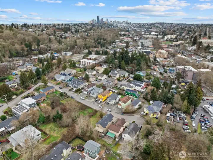 Close to Downtown Seattle
