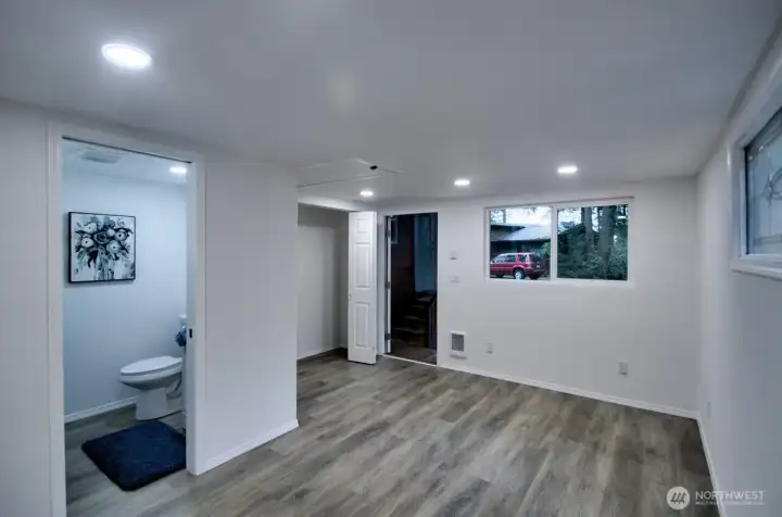 FULL BATHROOM IN THE SHED