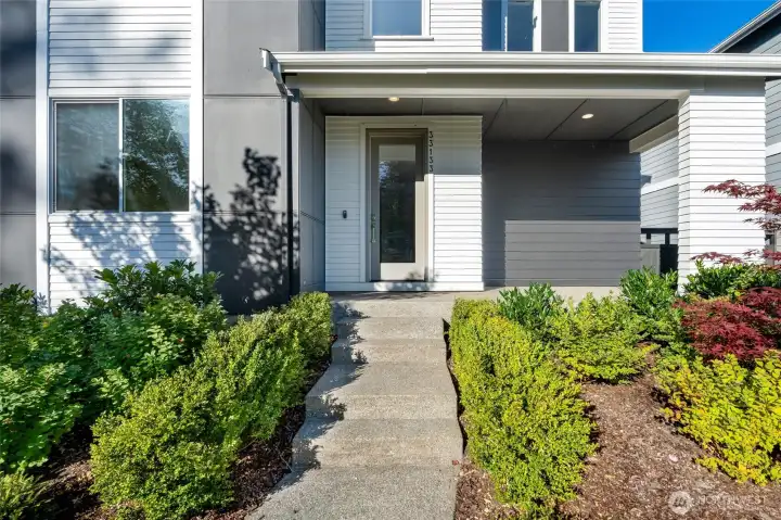 Front Yard maintained by HOA