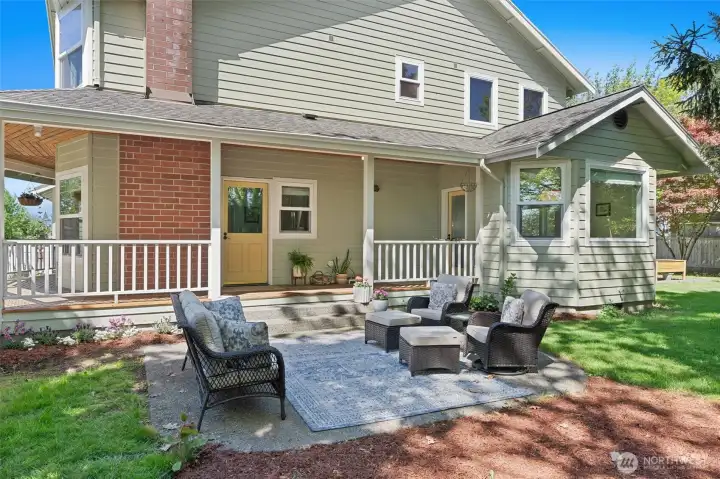 Side Yard off Kitchen