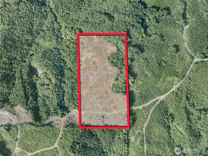 Overhead view with approximate boundaries in red.