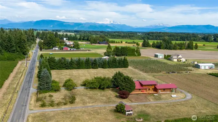 You can see Mt Baker & the twin sisters off in the distance
