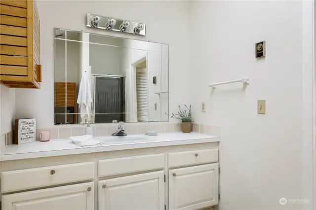 2nd bedroom suite private bath.