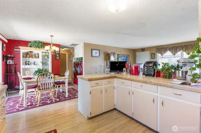 Open Kitchen