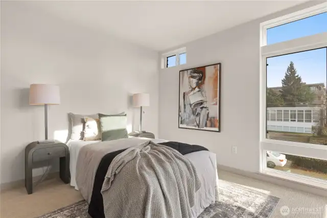 Photos are of a similar staged model home and are for illustrative purposes only.
